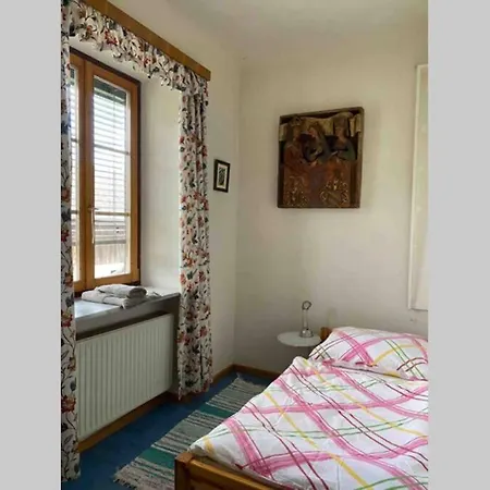 Appartamento In Einer Durch Jahrhunderte