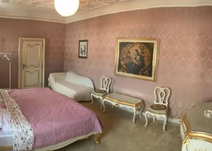 In Einer Durch Jahrhunderte Appartement